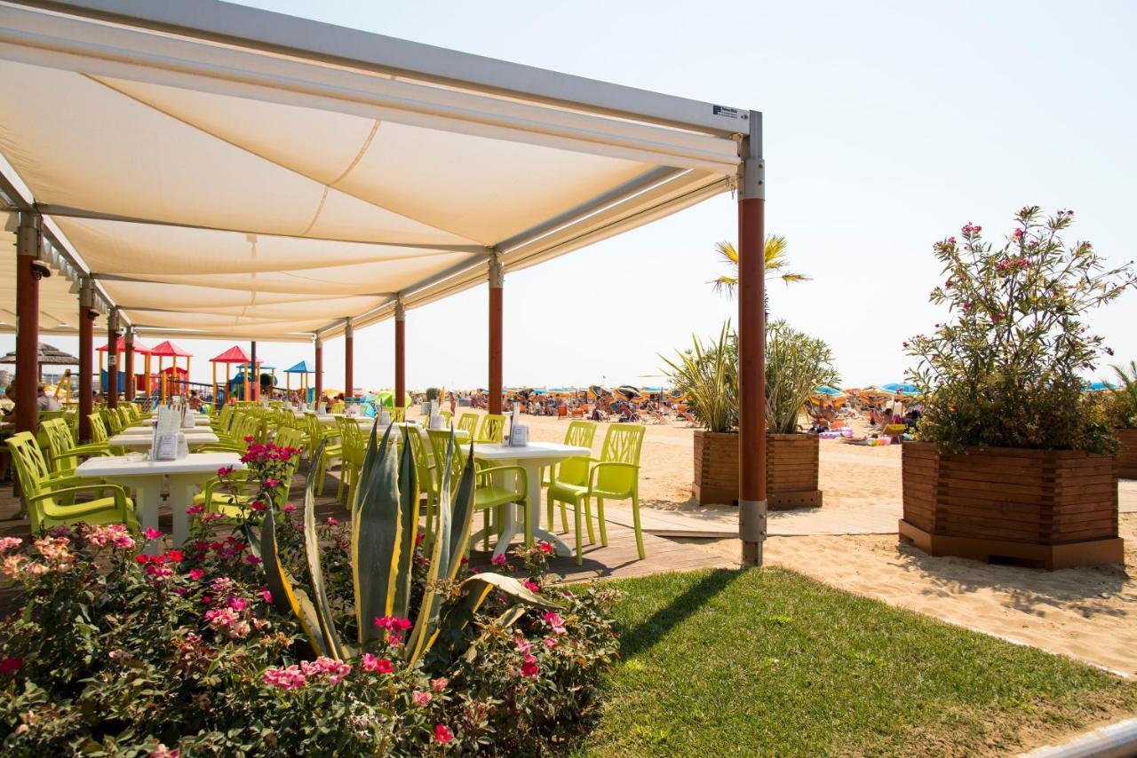 Appartamenti Tintoretto Bibione Bagian luar foto
